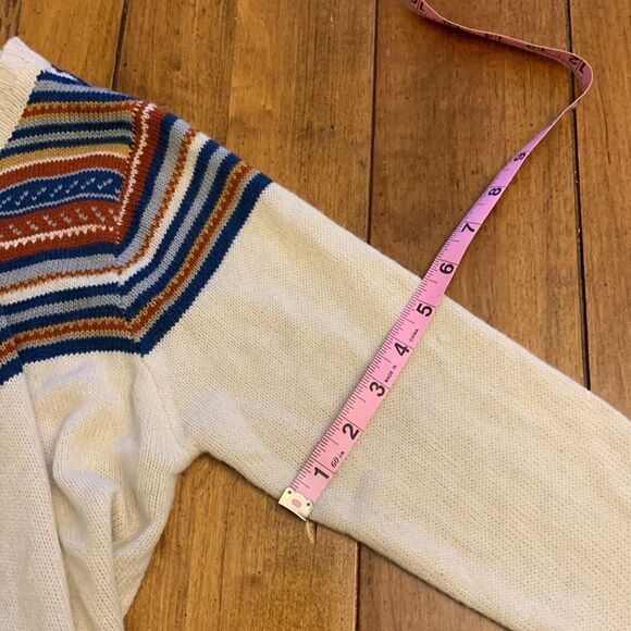 Tea & Cup Los Angeles Southwest Striped Fringe Cardigan OS - Picture 9 of 9